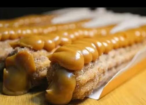 Mr. Chapolin Churros Mexicano Maringá