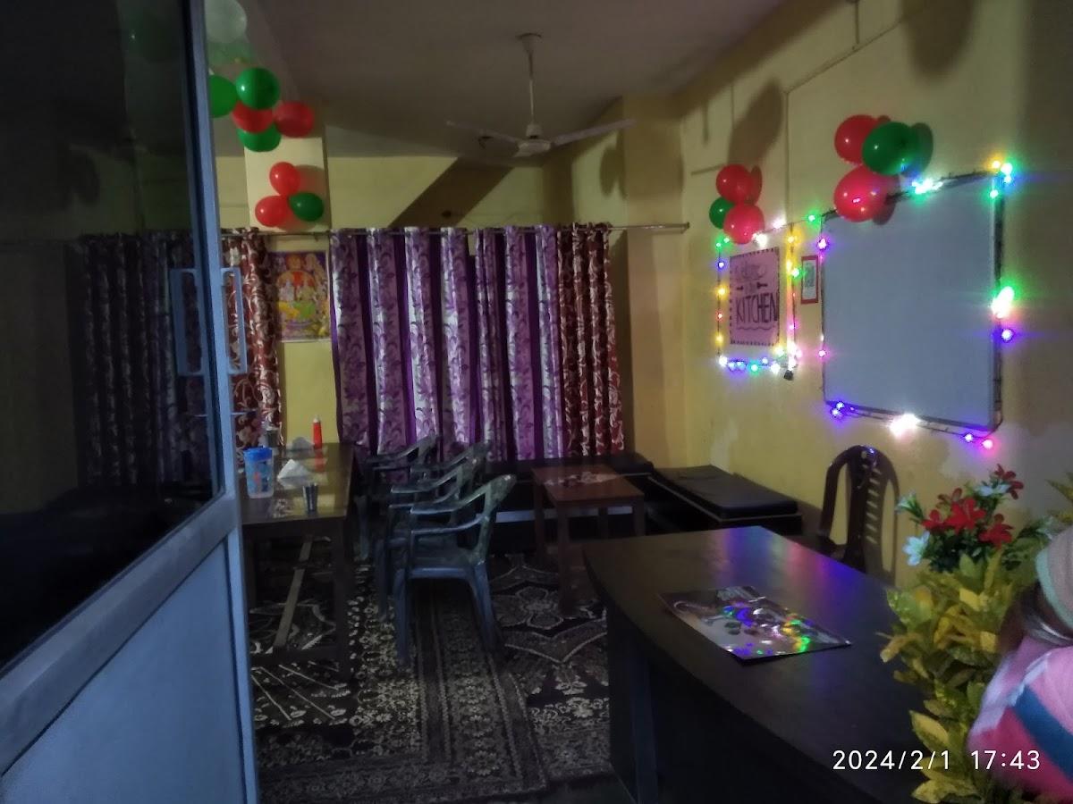 luxmi ji bhojnalya and fast food