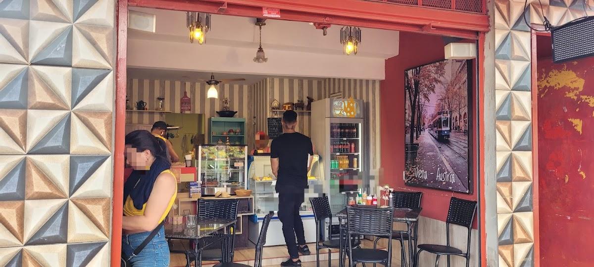 Viena Lanches Bistrô