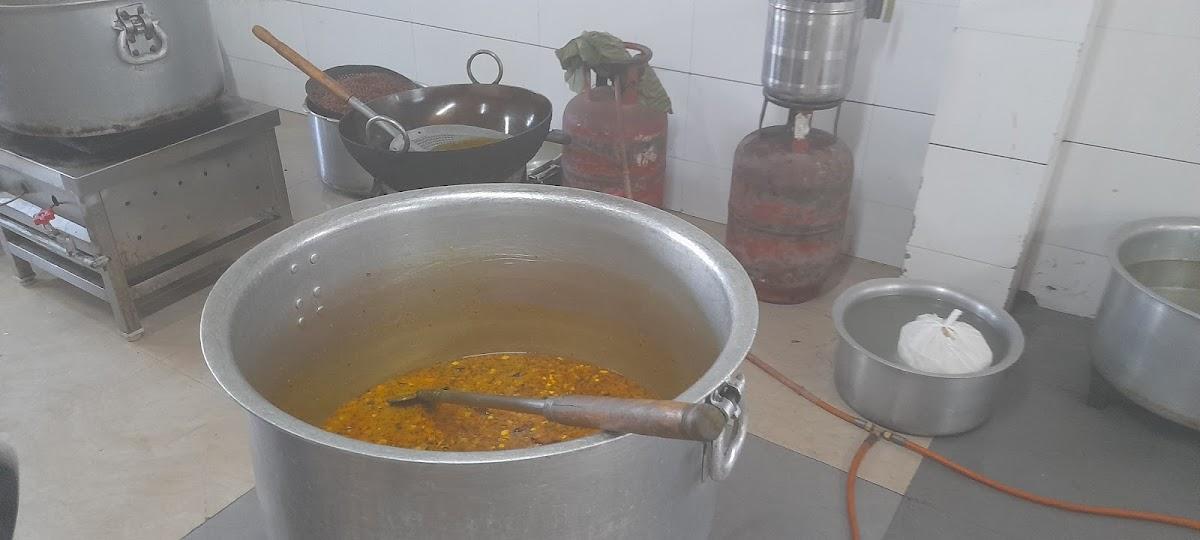 Shree Hari Bhojanalay Shapar