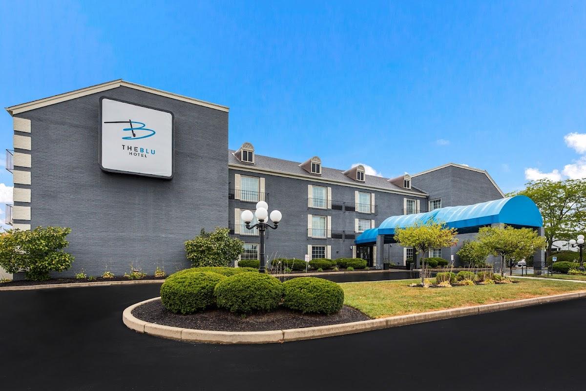 The Blu Hotel, Blue Ash - Cincinnati