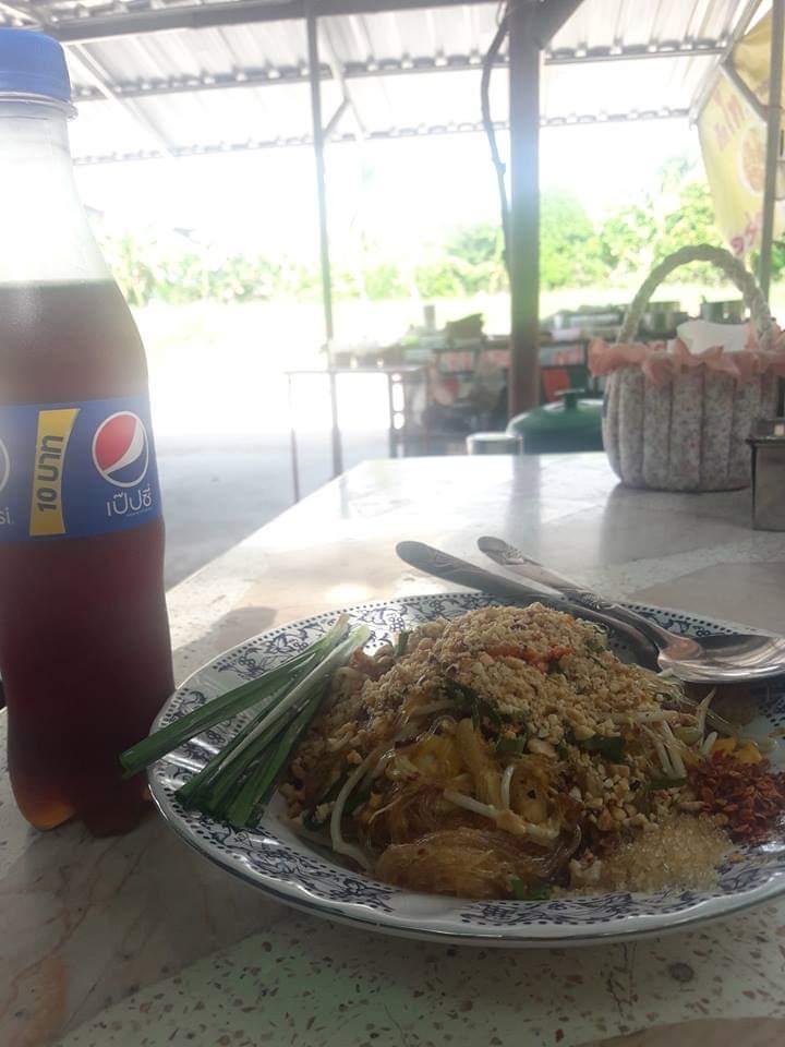 ผัดไท สูตรโบราณ บ้านต้นโพธิ์