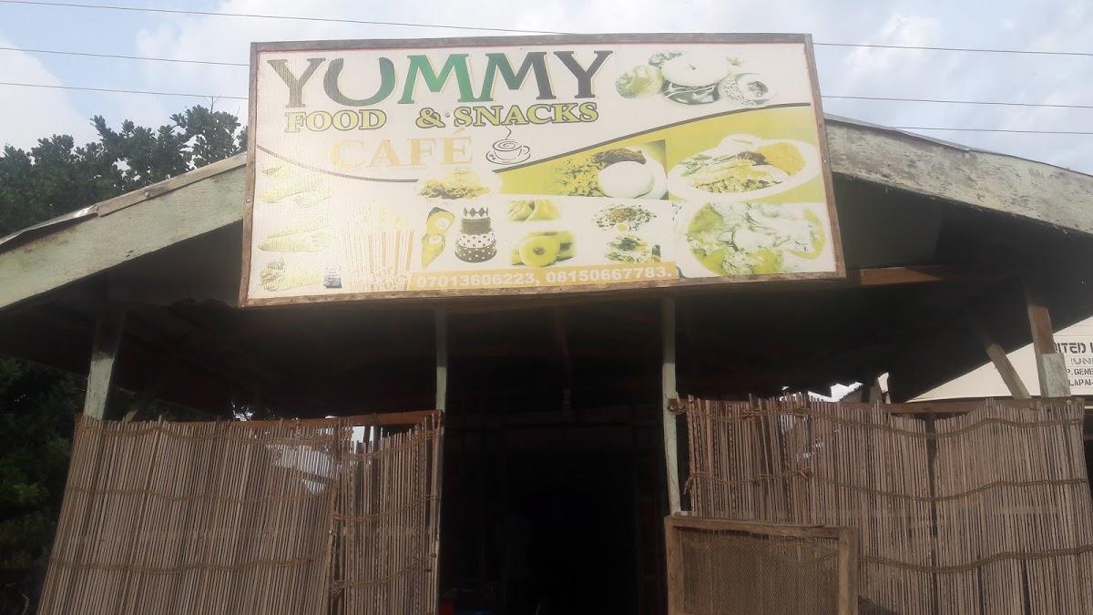 Yummy Restaurant