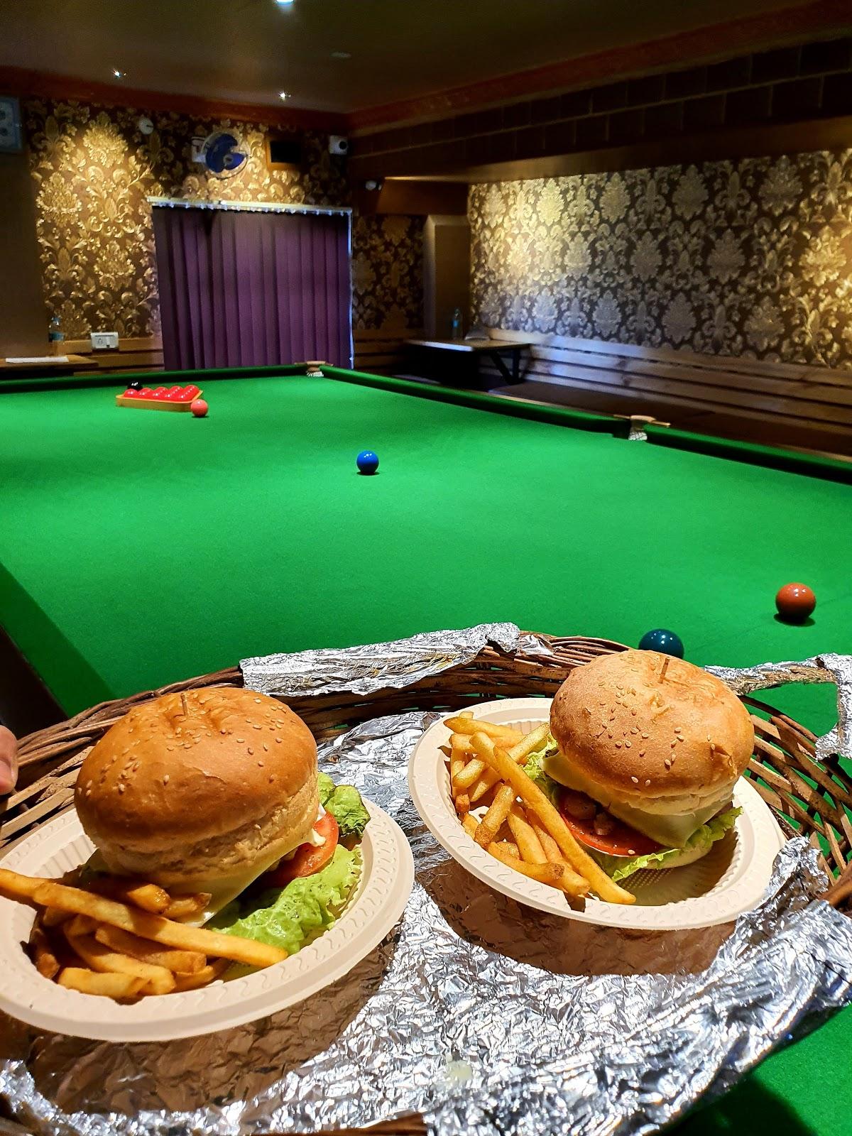 Luxe Billiard n Cafe