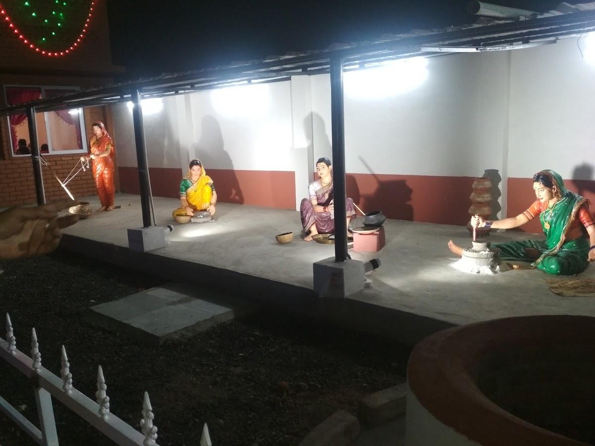 YOGIRAJ WADA FAMILY GARDEN RESTAURANT