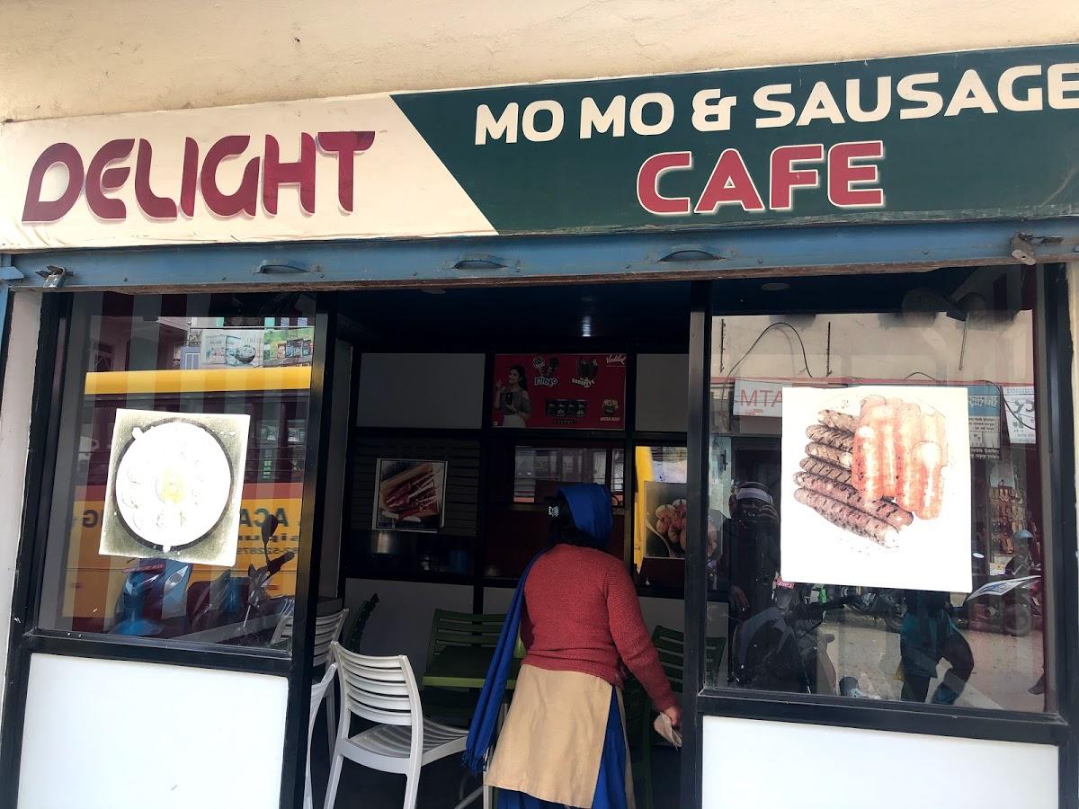 Delight MOMO & Cafe Bahinee Chok