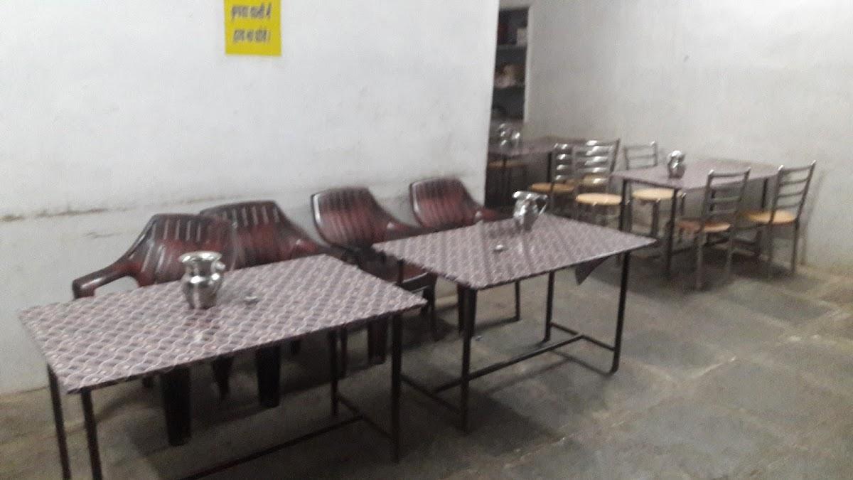 Savera Veg & Non-veg Hotel, Chechat