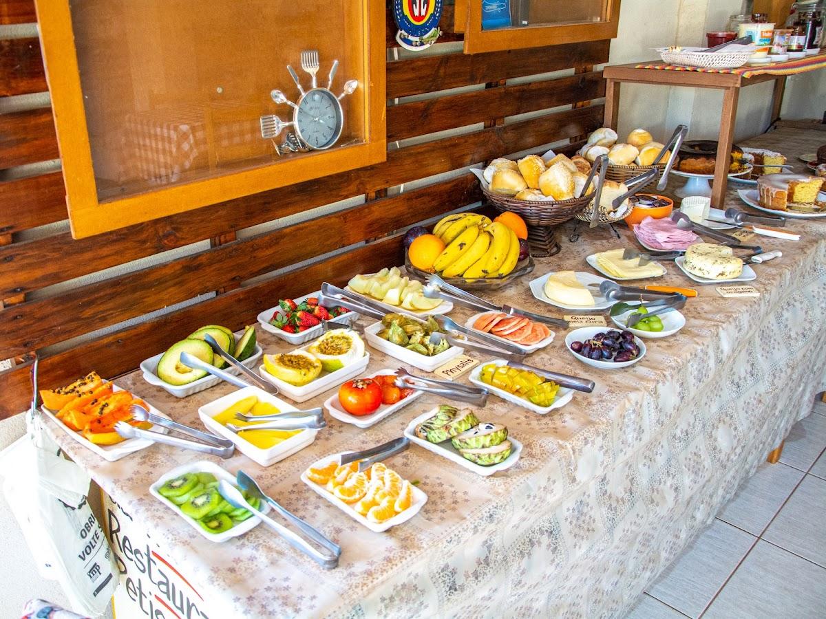 Restaurante, Café e Lanchonete Sabores da Villa Monte Verde