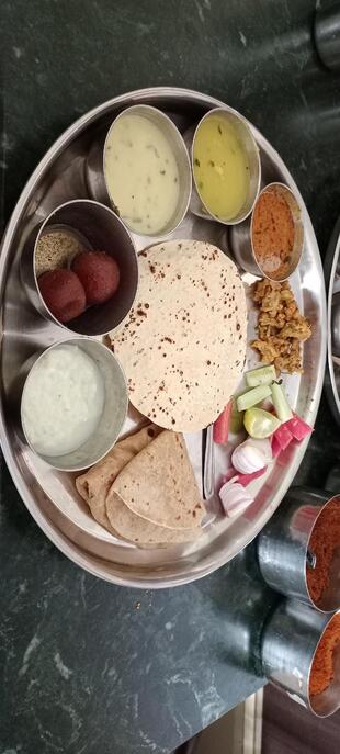 Shri. Swami samarth bhojnalaya