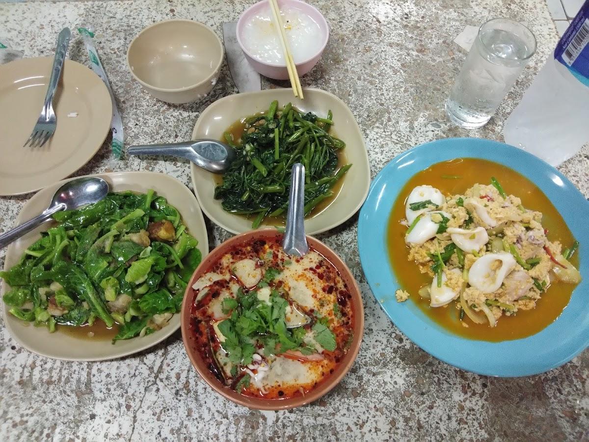 Boiled rice 1 baht