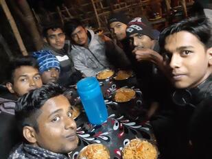 Mumbai(Narjinary) Fast Food Centre