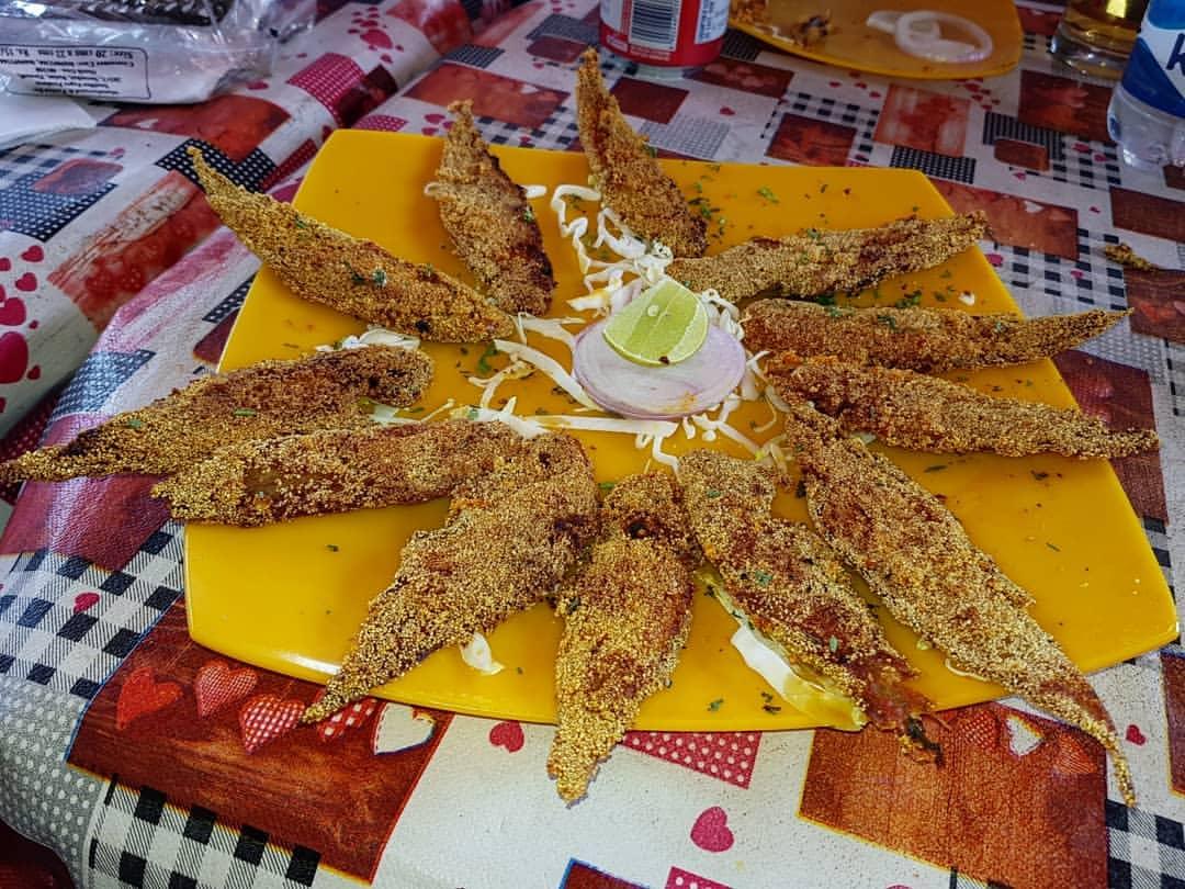 Riverside Bar & Restaurant