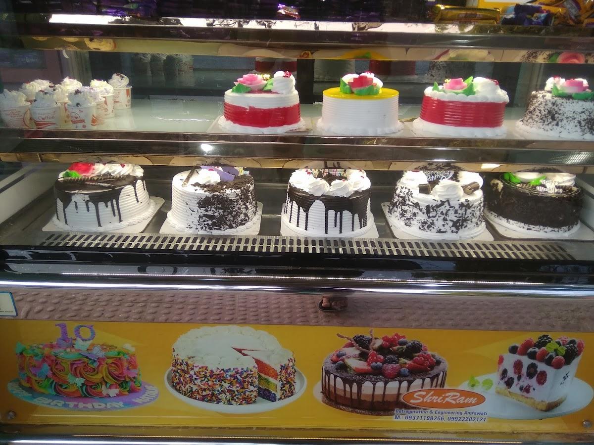 Om bakery & cake point
