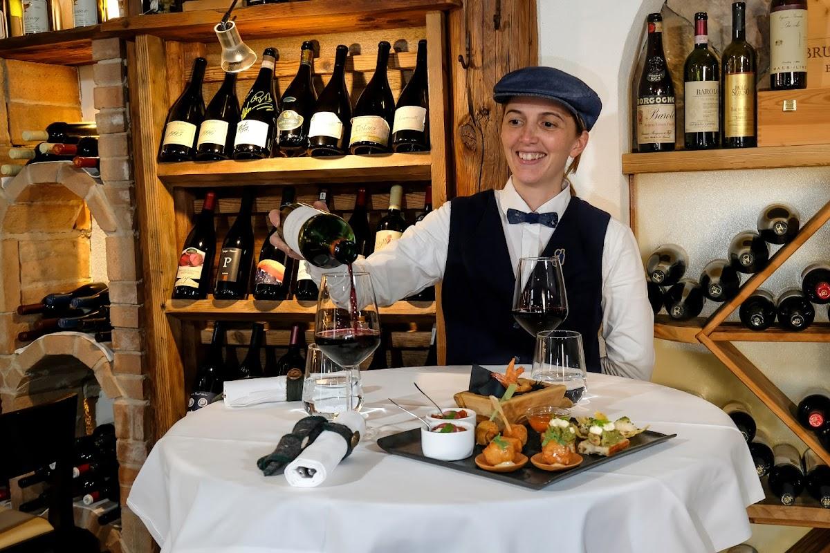 El Molin Winebar & bistrot