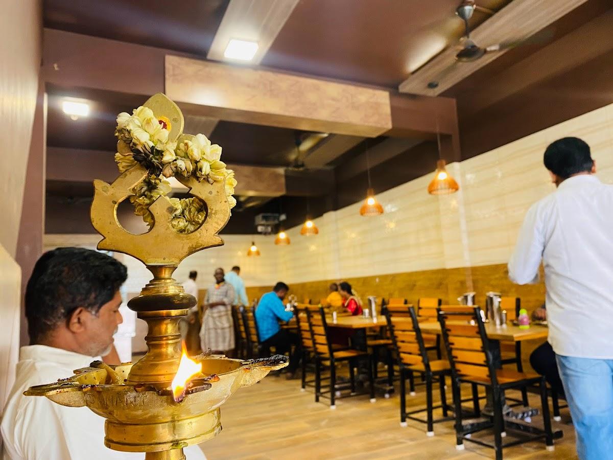 Sree Palanis Pure Veg Hotel