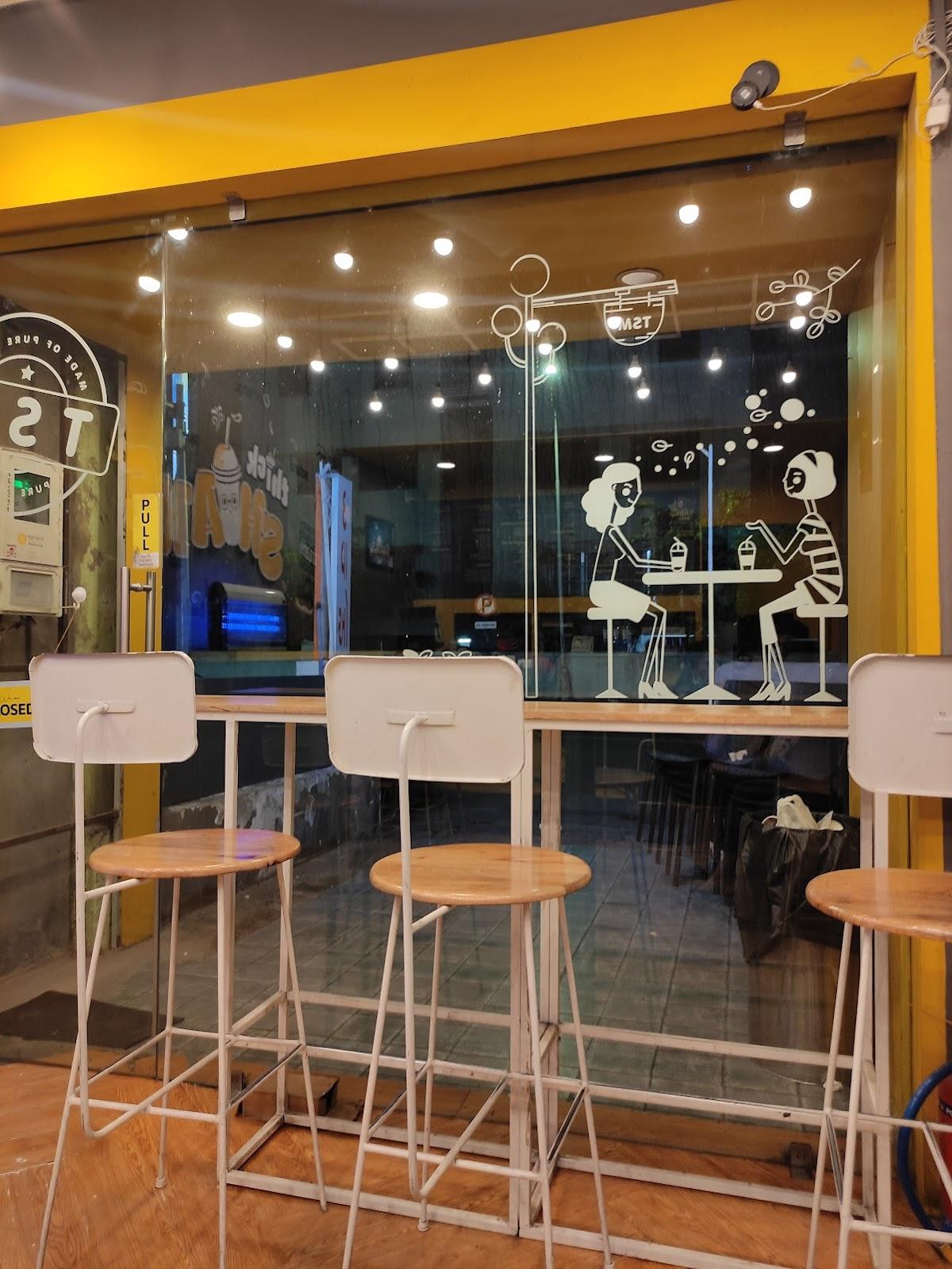 The Shake Maker, Maninagar