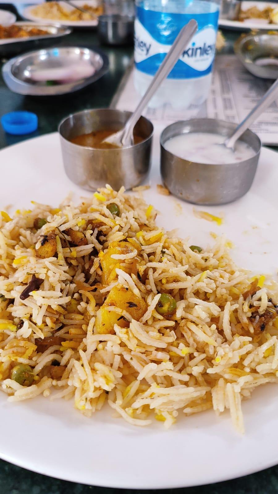 Daawat biryani point