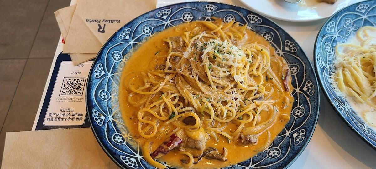 Rolling Pasta Daejeon Gwanpyeong Branch