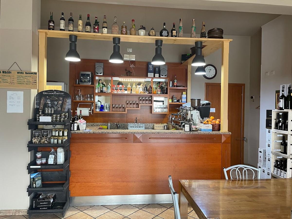 Bar caffetteria Gilly