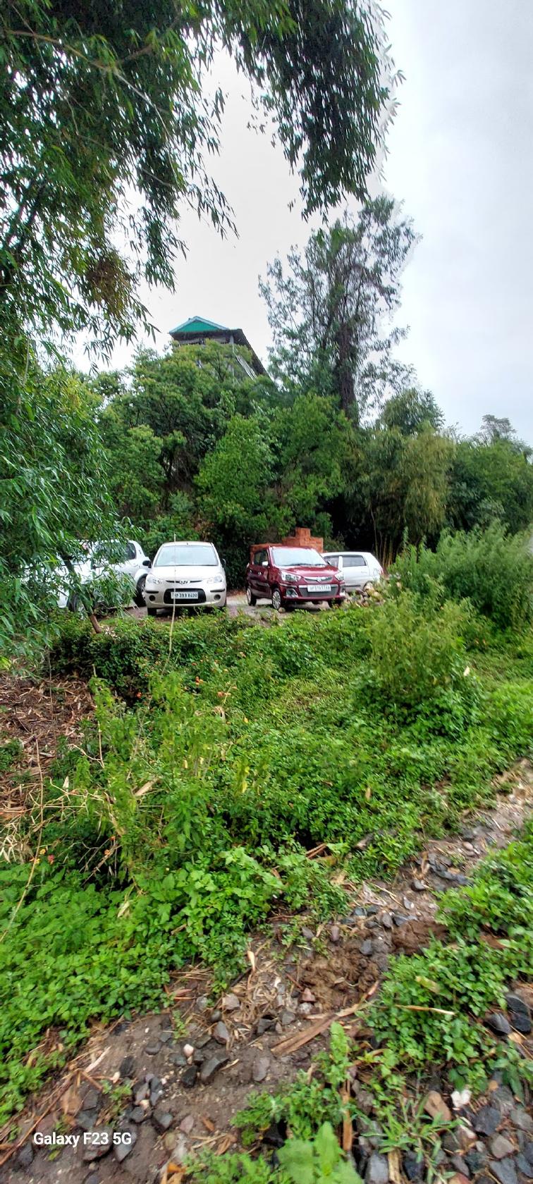 Kallu di hatti bus stop