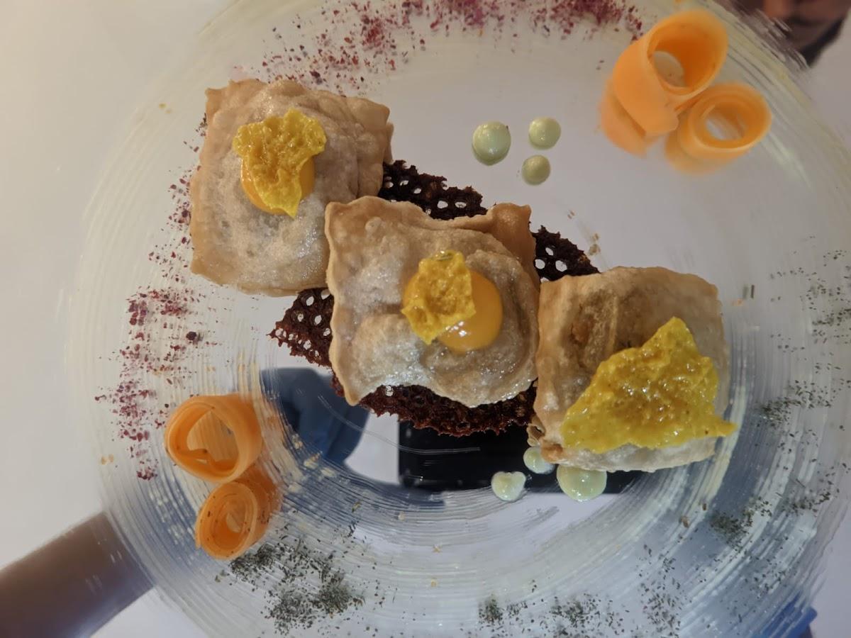 SOBAT Restaurant - Fine Dining e Vegano