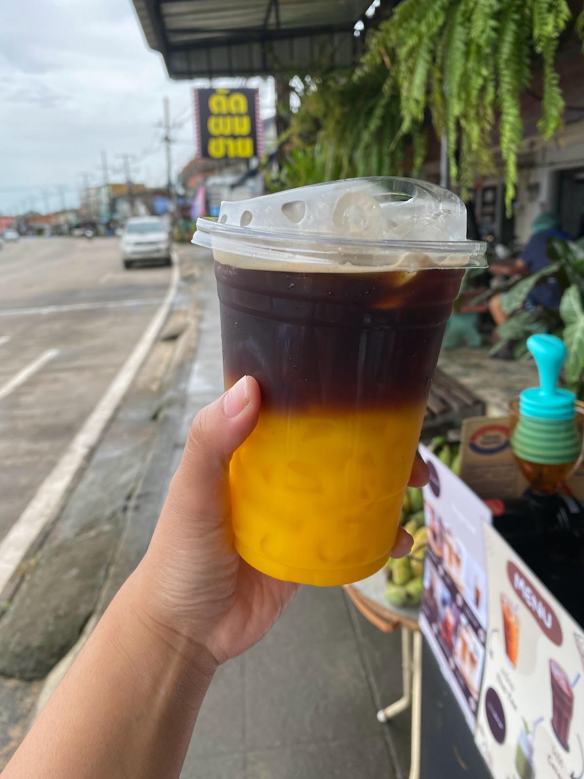 วันว่าง Slow Bar