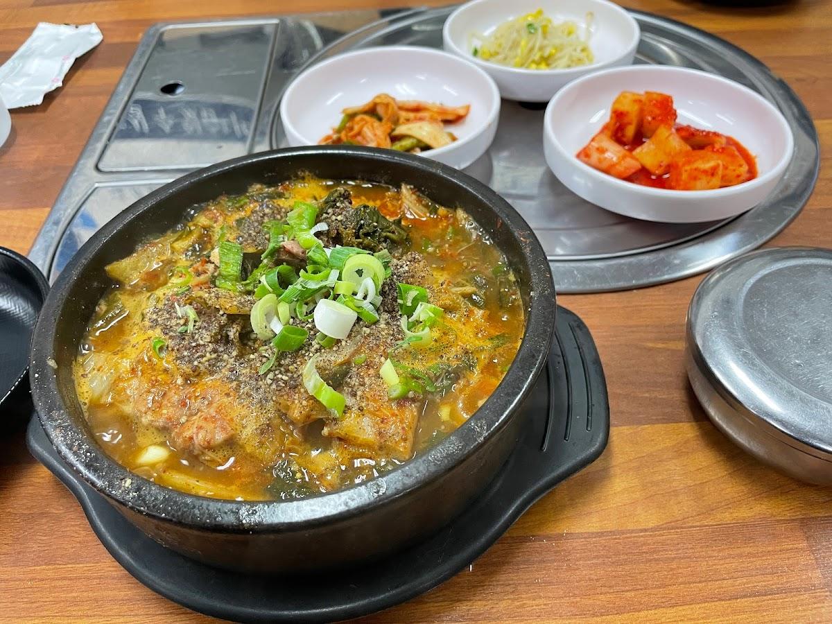두꺼비감자탕