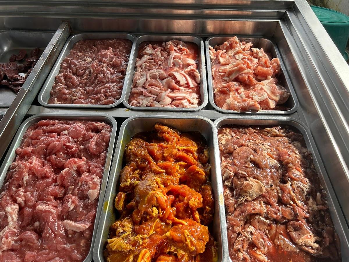 เฮง เฮง หมูกระทะ สาขาโนนธาตุ