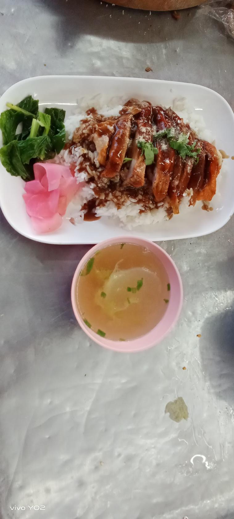 พันปีบะหมี่เป็ดย่าง