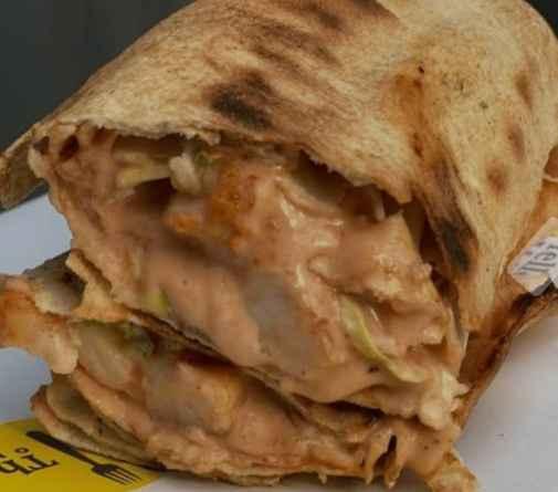 ARABIAN ZAIKA CHICKEN SHAWARMA