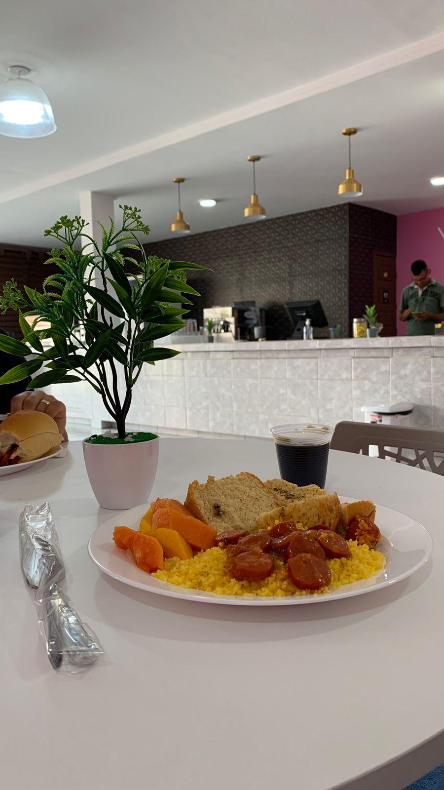 Casa Rosa Point Café