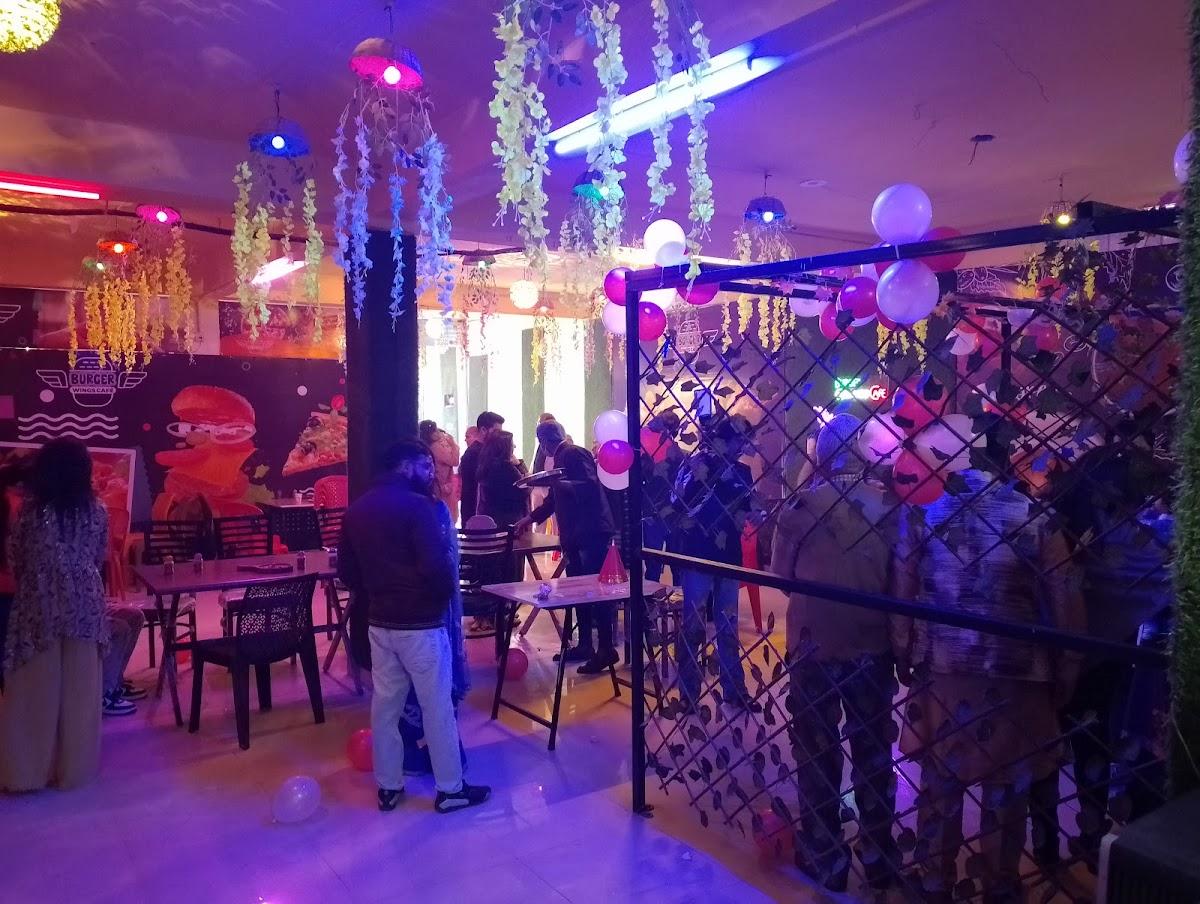 Burger wings cafe