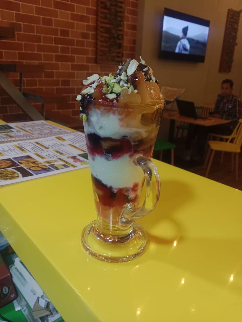 Cheesy crazy cafe Akola