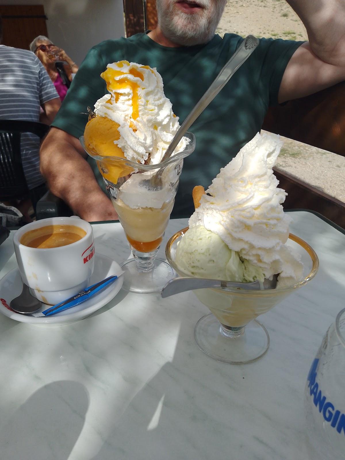 Refuge du Col du Noyer