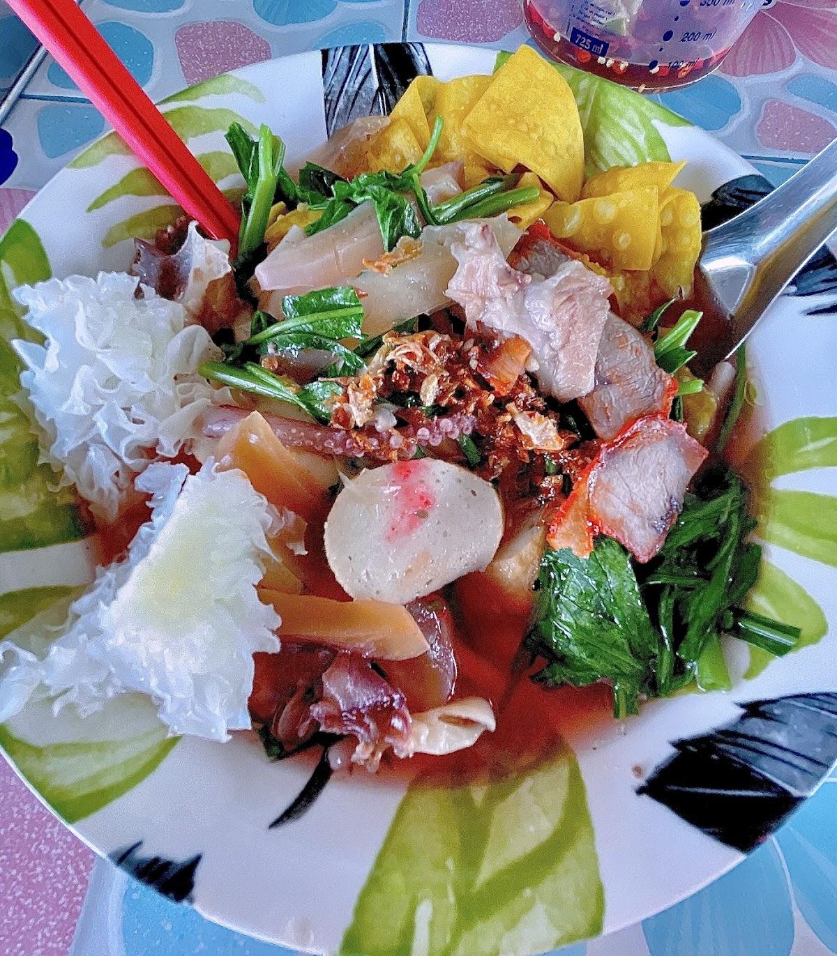 ร้านก๋วยเตี๋ยวป้าตุ๊