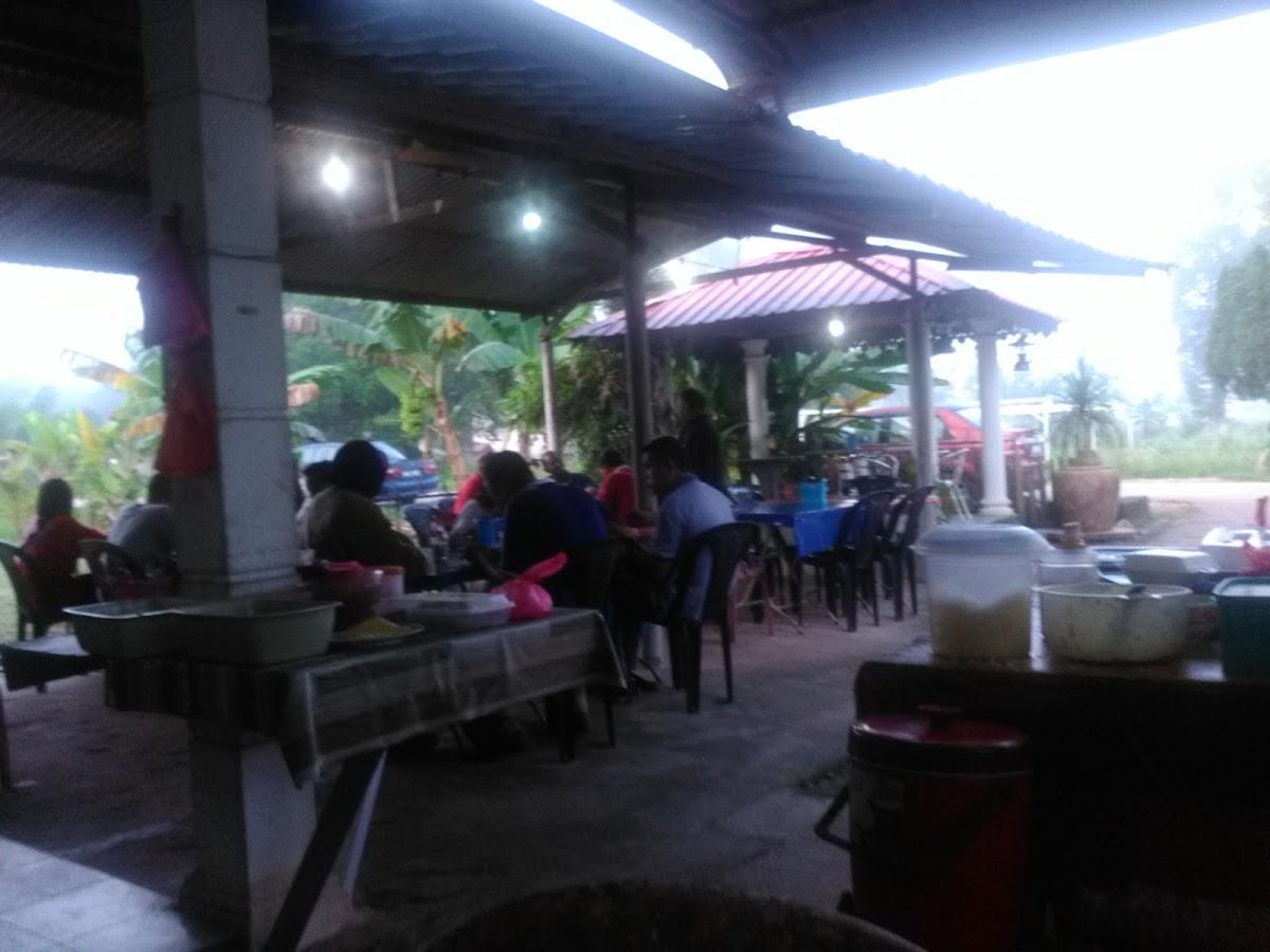 Remy Carrom Coffee Shop