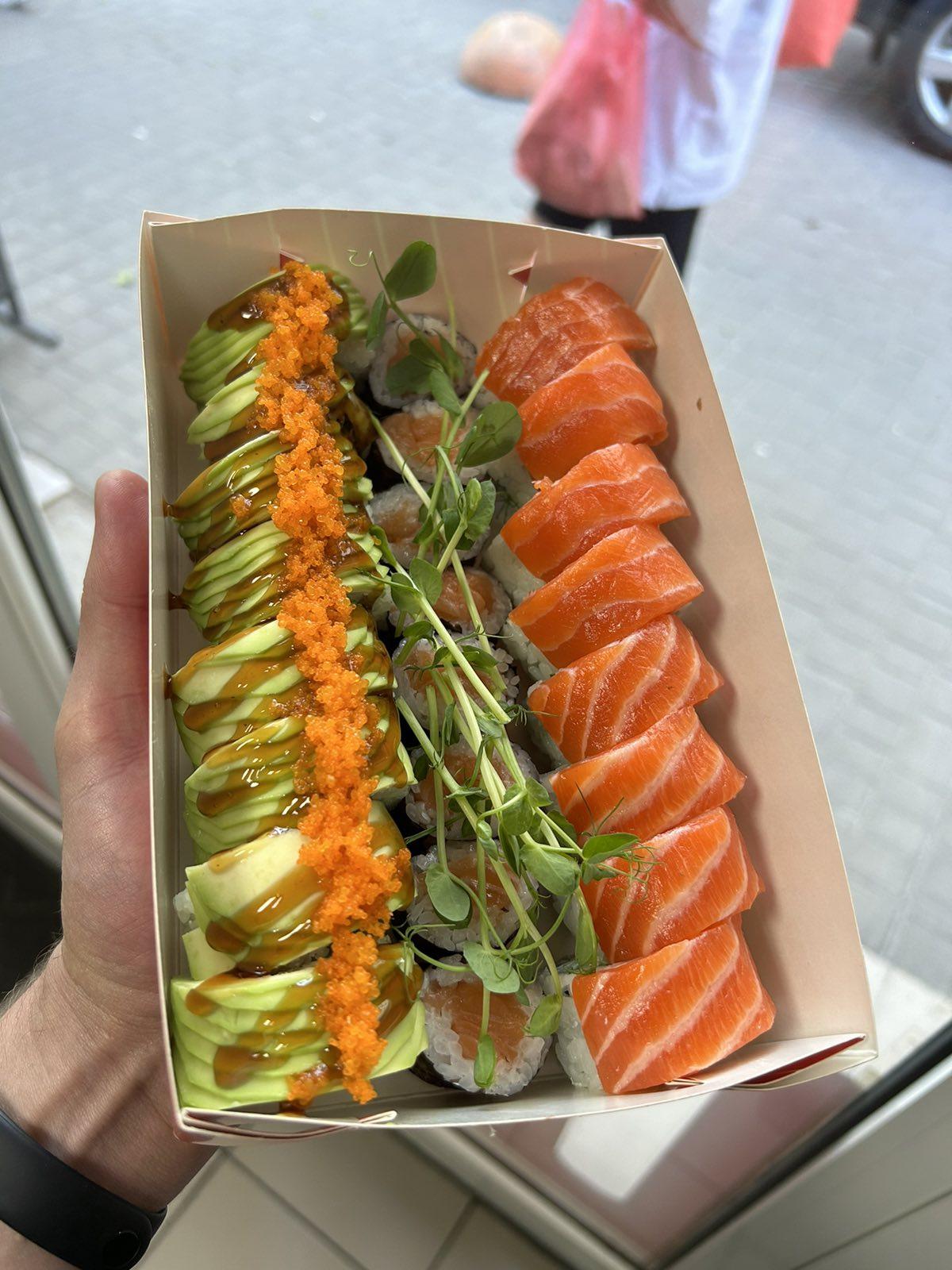 Wok Banda Доставка суші