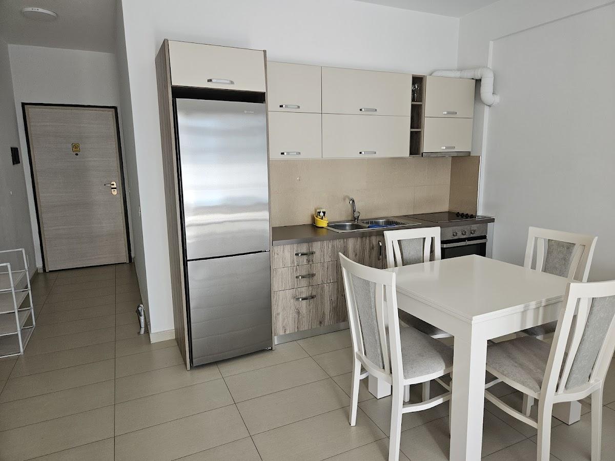 Jasmine Apartments & Restobar