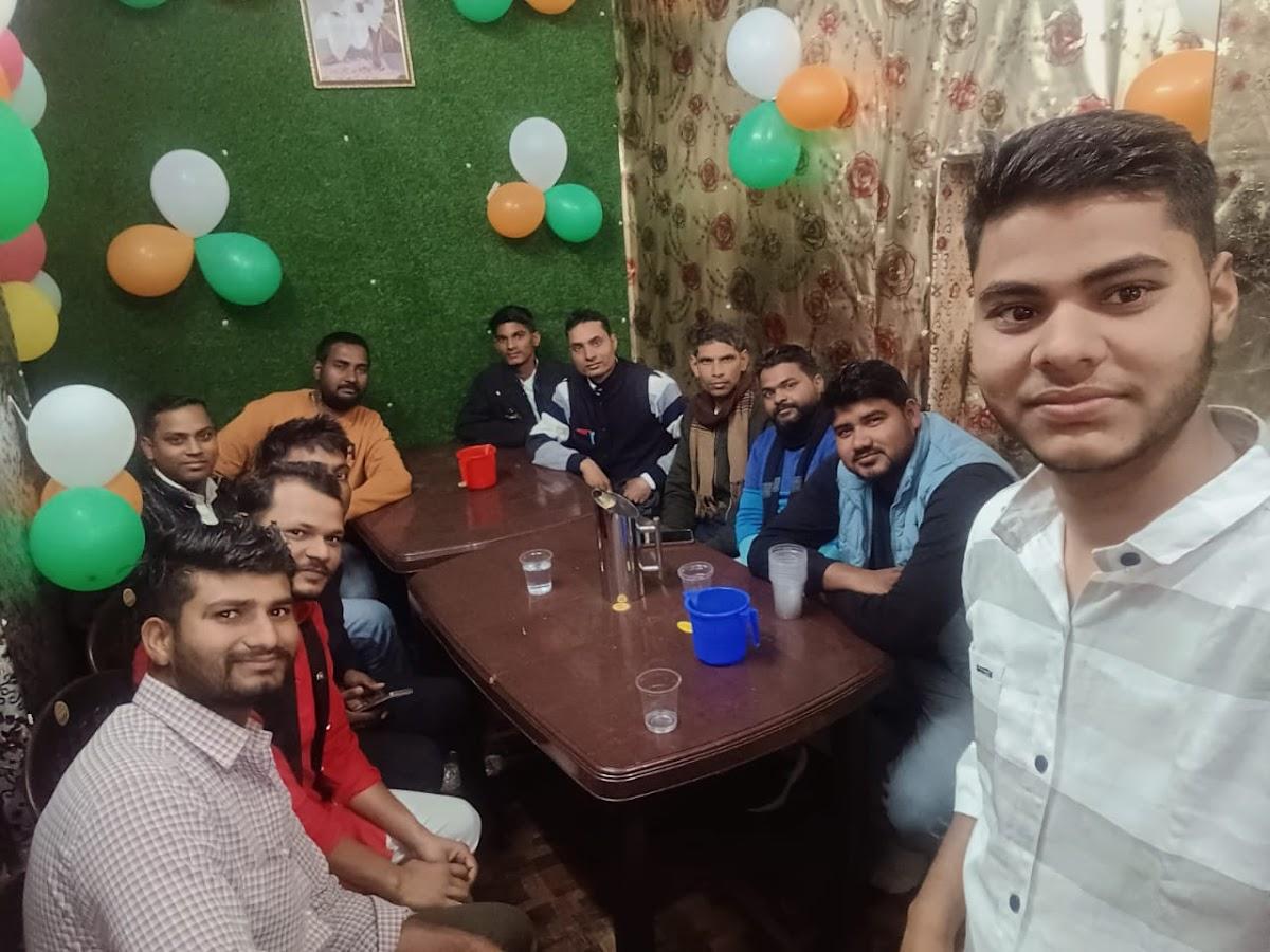 Kriti restaurant and fast food carnor and tea stall