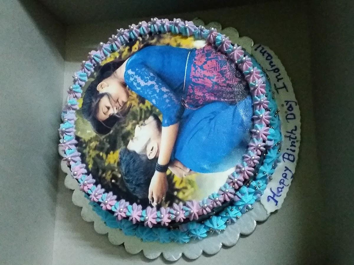 Bharati's Cakes cafe