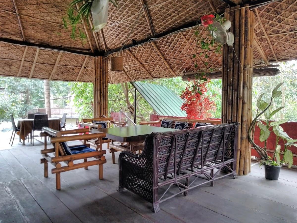 OYO 68429 Kingfisher Resort