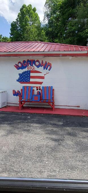 Hoggtown Barbq