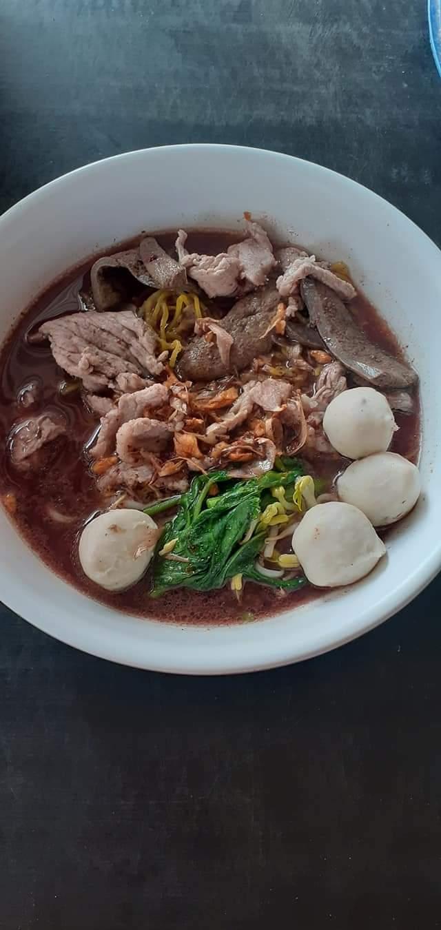 ร้านป้าแจ๋วอาหารตามสั่ง