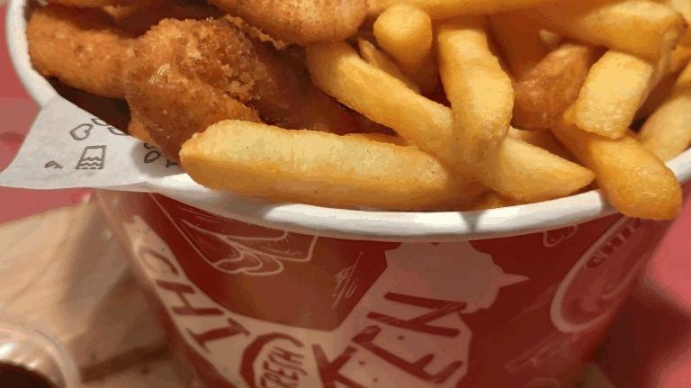 Chicken's Frango Frito Crocante Paraguaçu