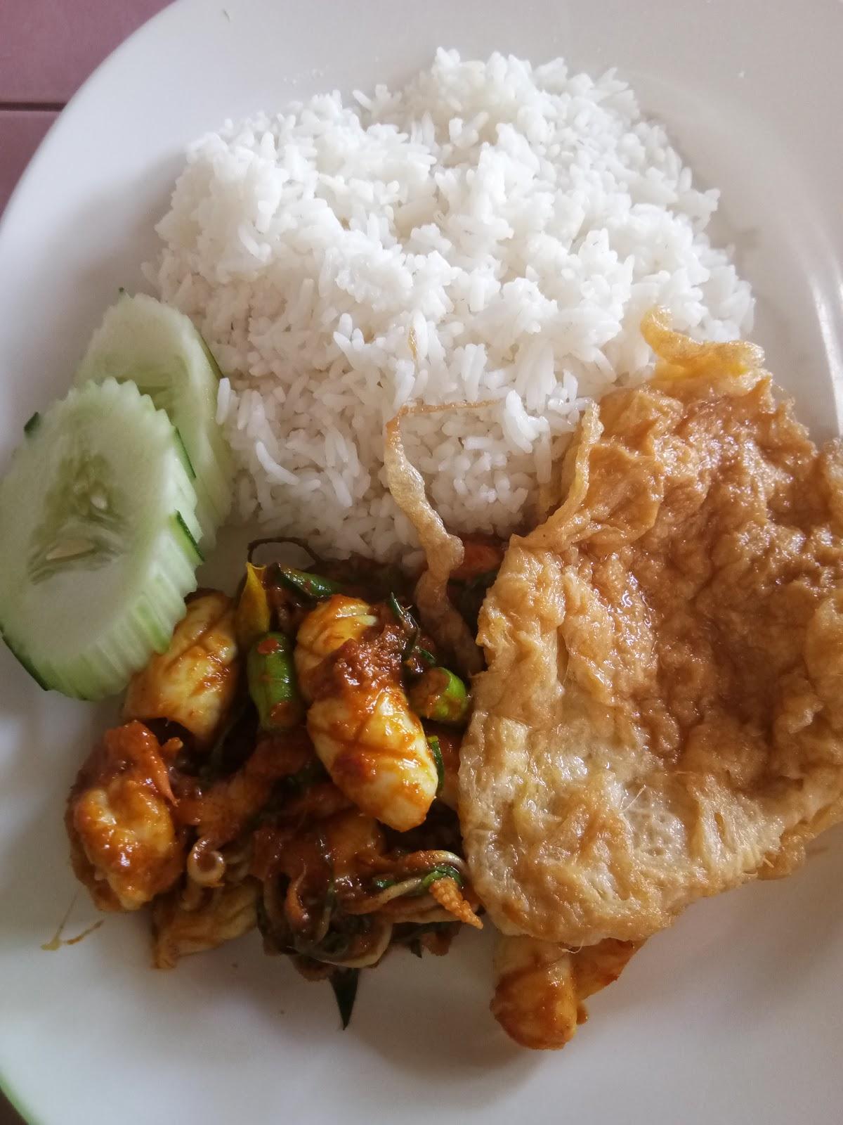 ร้านอาหาร พี่ผึ้ง