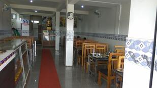 Hotel Aryas, Veg
