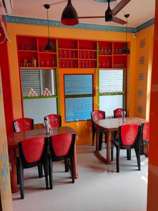 Mom's D Cafe(M.D.C.)