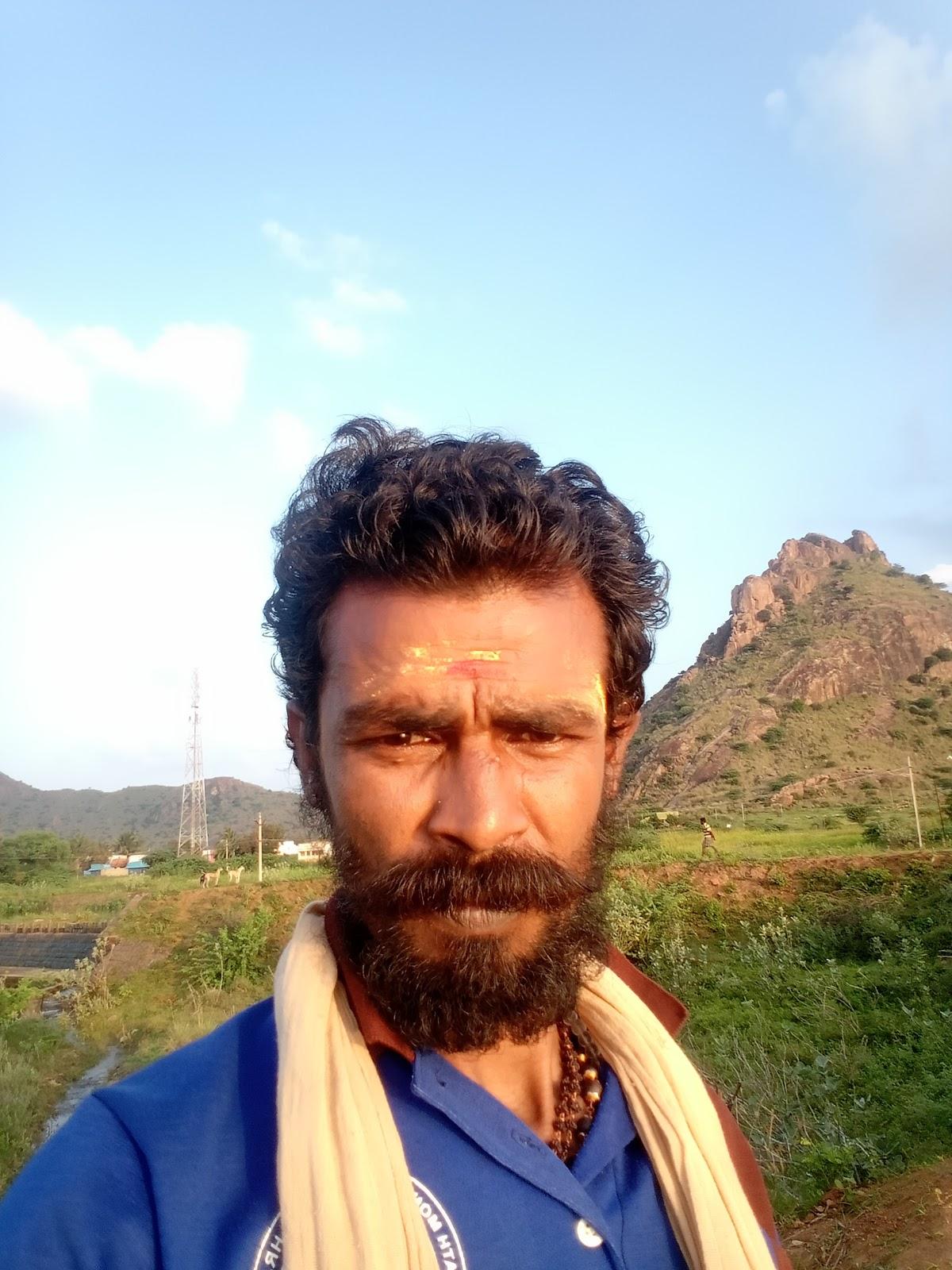 பூவேஷ்ராஜா swimming pool