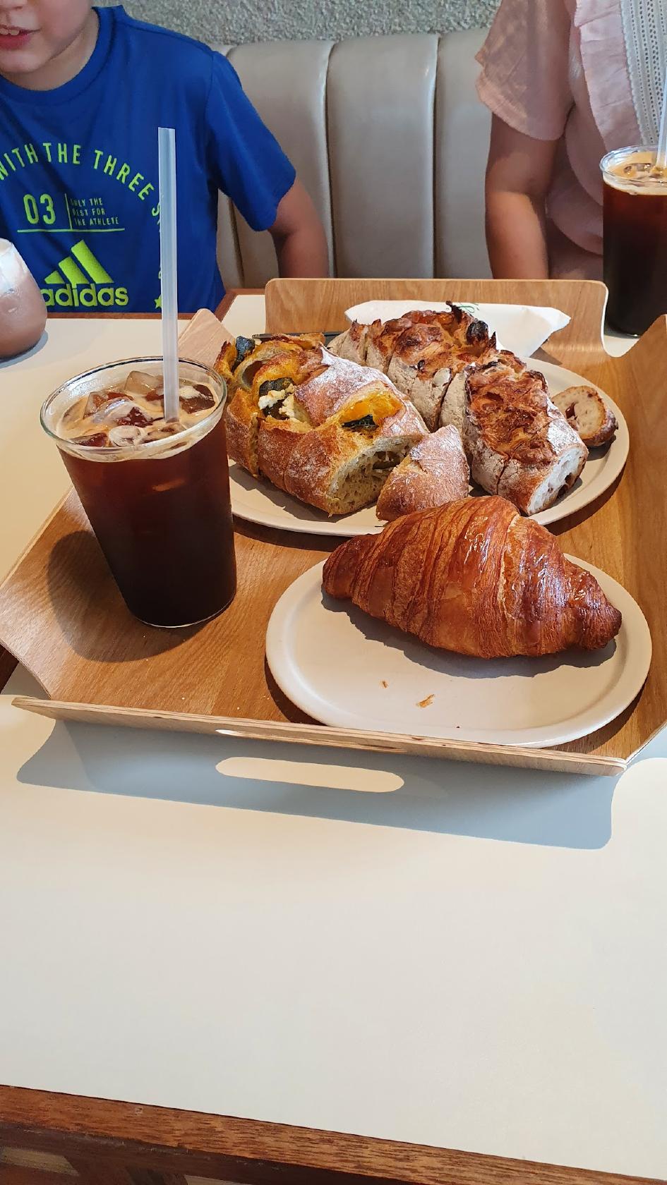 카페 아이올리