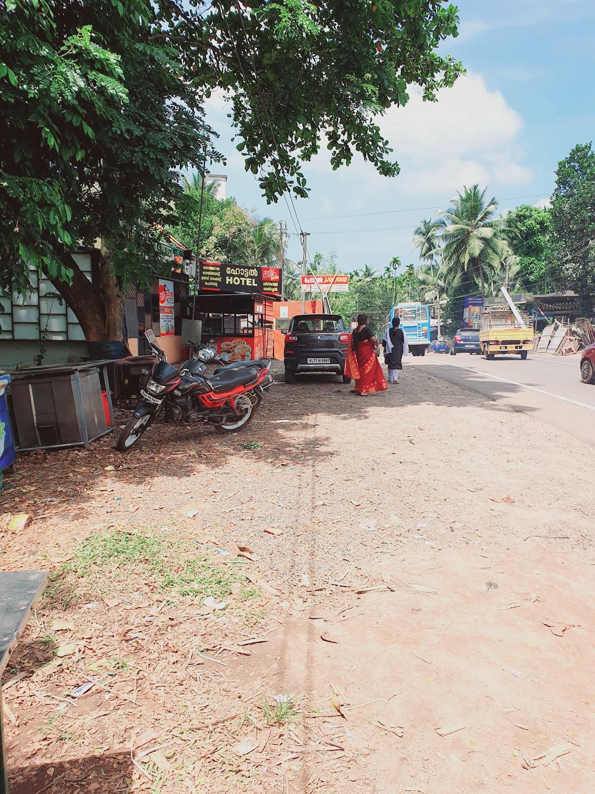 HOTEL LIYA THALEKKARA